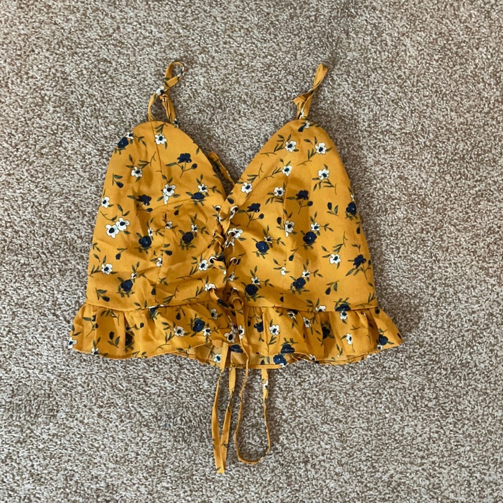 Crop top